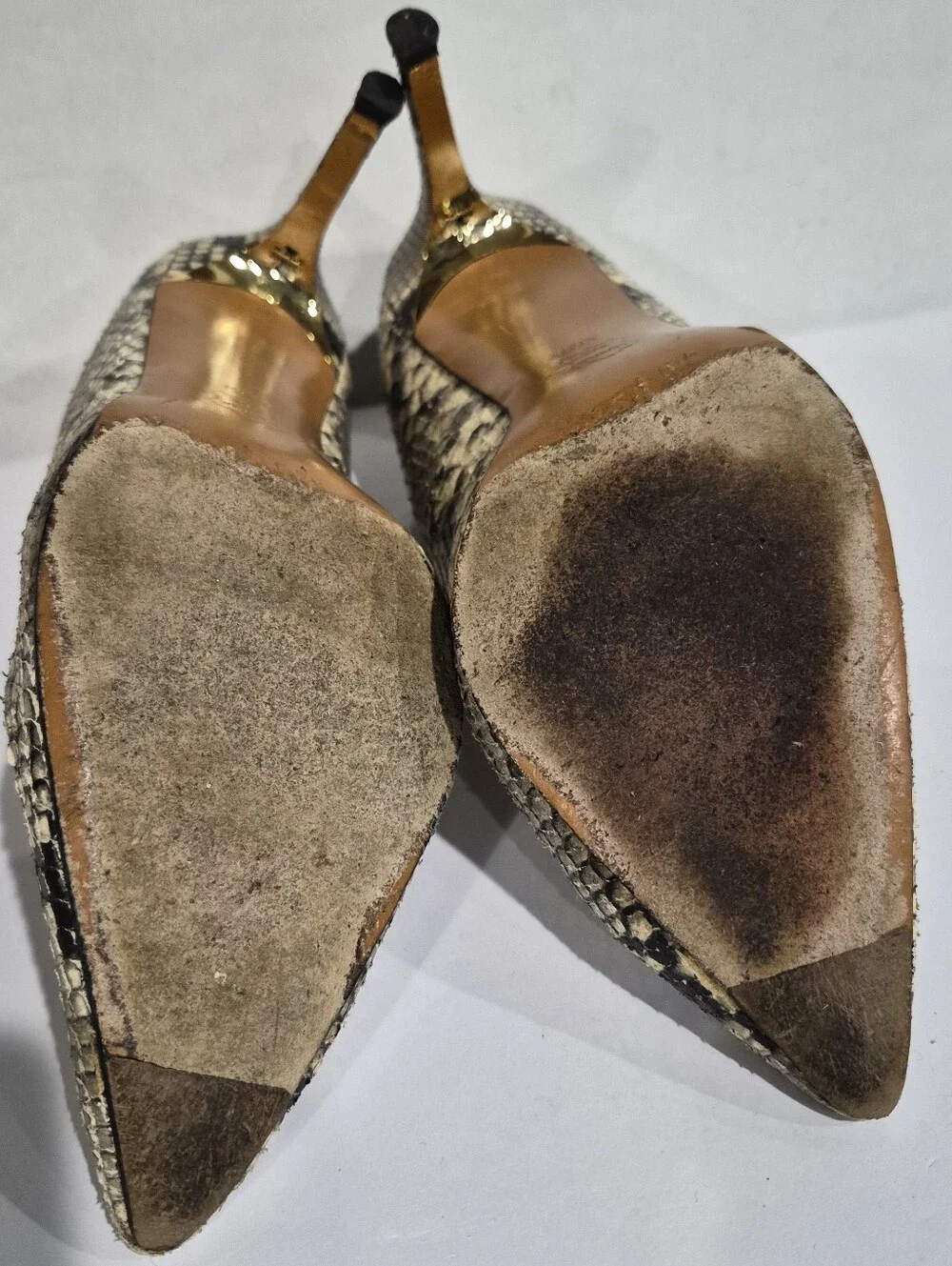 Tory Burch Black and Cream Snake-Print Pointed Toe Pumps 8.5M